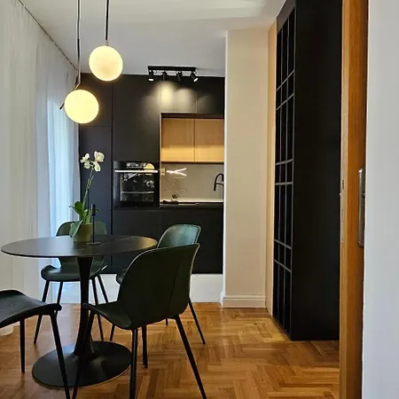 Aleja Dua Apartment *