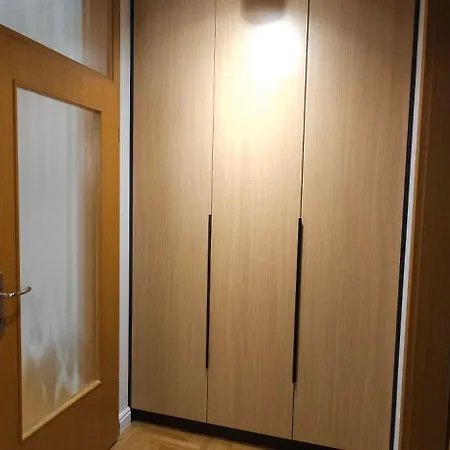 Aleja Dua Apartment *